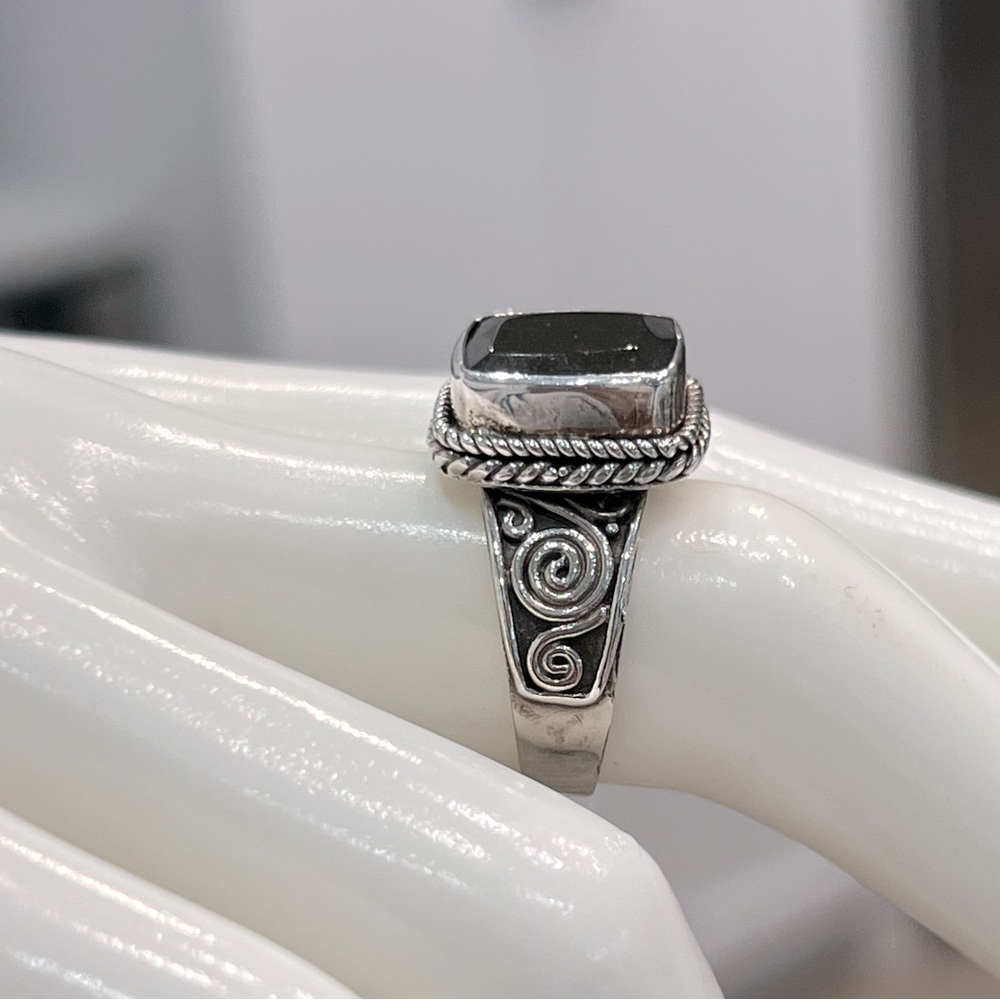 Silver Shungite Sterling Silver Scrolled Braided Design Ring - Picture 10 of 12